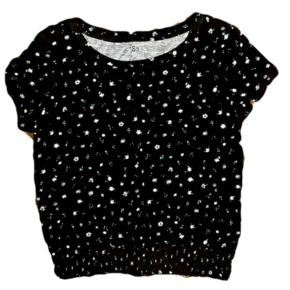 SO Tops - SO small black floral juniors top